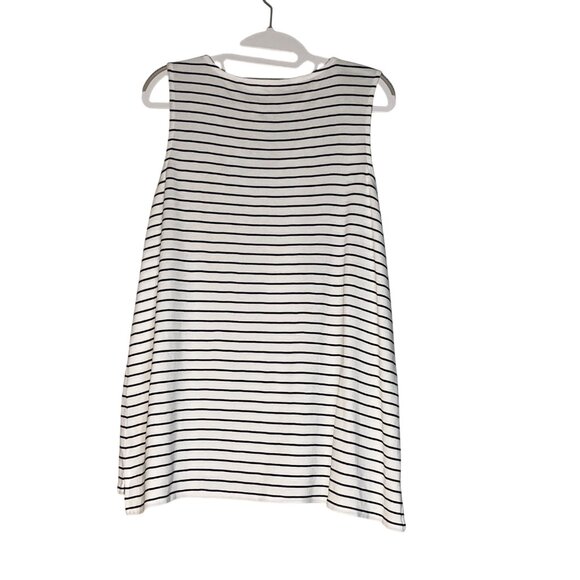 J Jill White/Black M Pima Tank – Breezy Minimalist Nautical Coastal Core - Picture 4 of 10